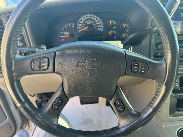 Used 2005 Chevrolet Tahoe Z71 w/ Preferred Equipment Group AWD/4WD image 14