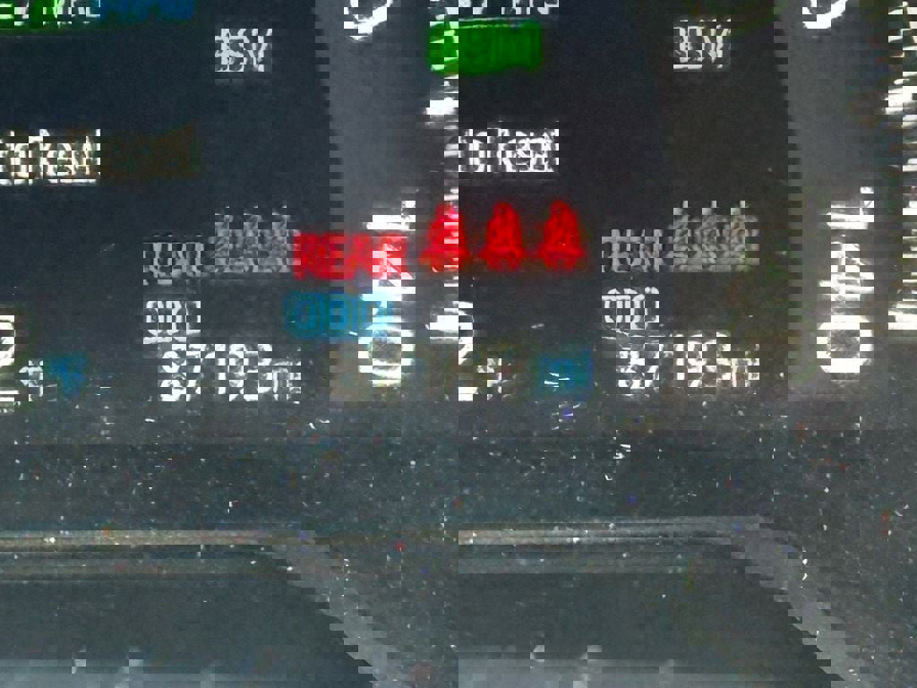 Used 2023 Toyota RAV4 XLE image 23