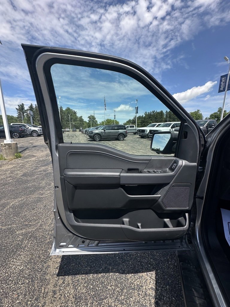 New 2025 Ford F150 XLT w/ Equipment Group 302A MID image 8