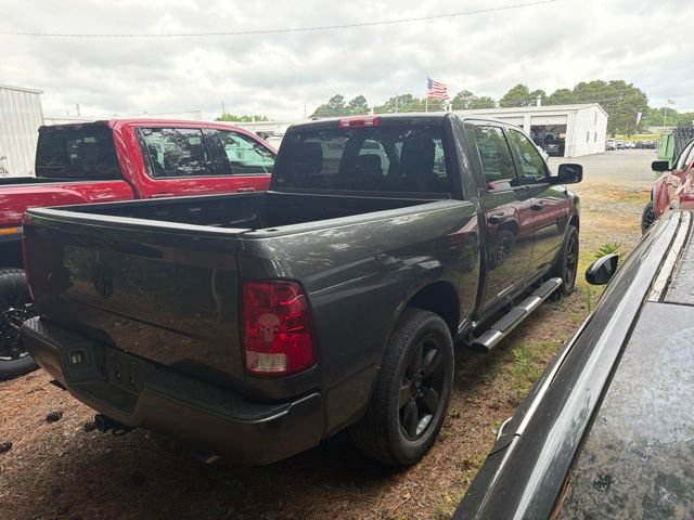 Used 2018 RAM 1500 Express w/ Express Value Package RWD image 10