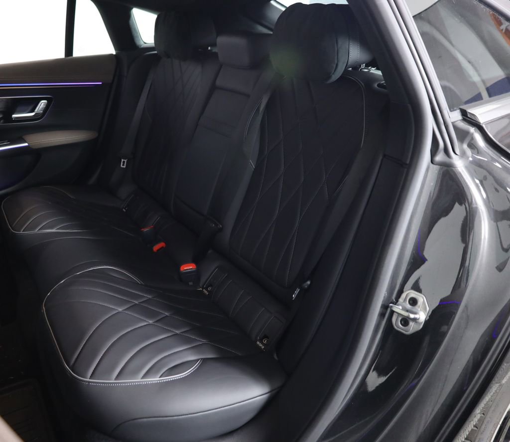 Certified 2023 Mercedes-Benz EQS 580 4MATIC Sedan image 48