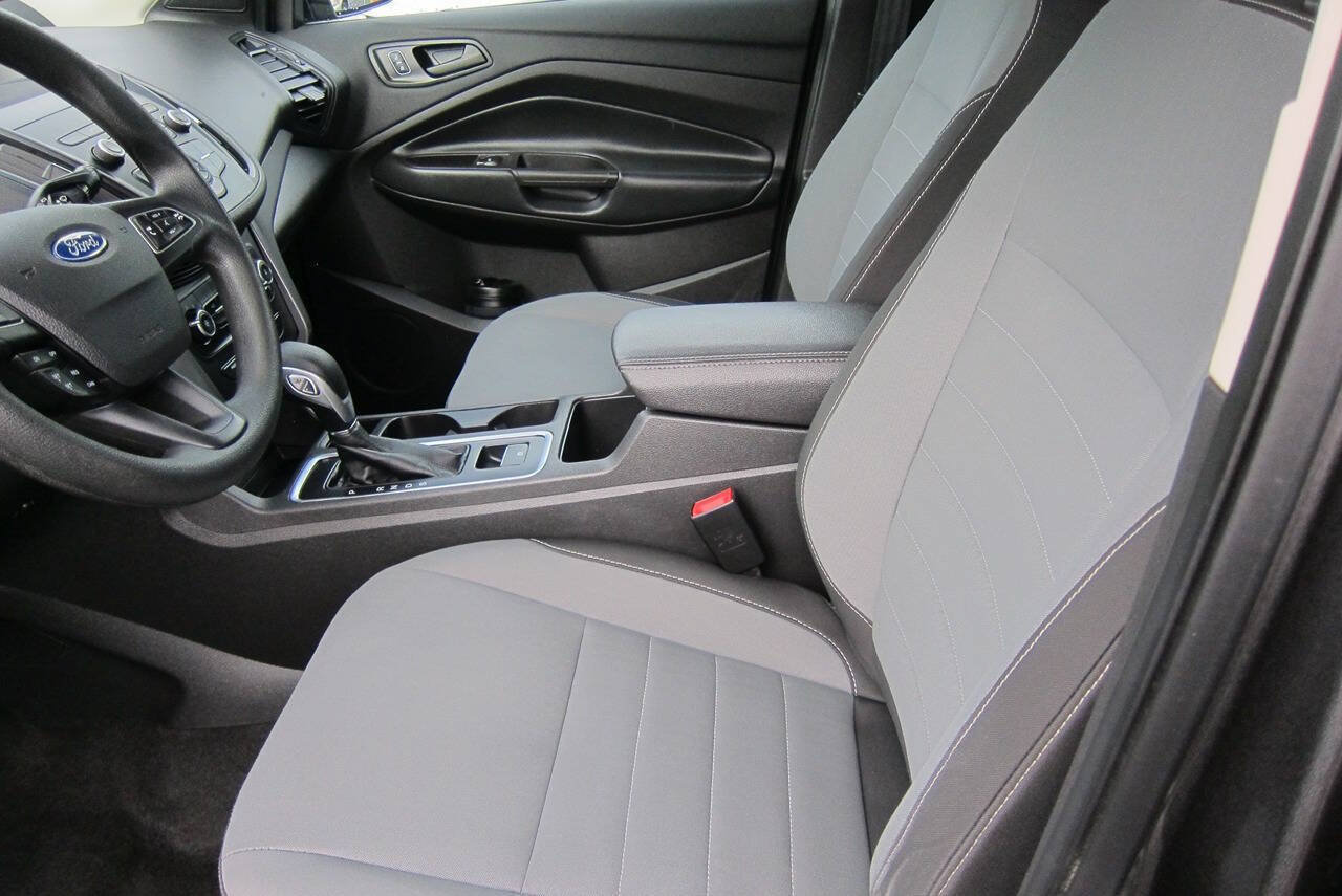 Used 2019 Ford Escape S FWD image 7