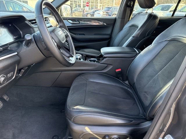 Certified 2022 Jeep Grand Cherokee Altitude image 21