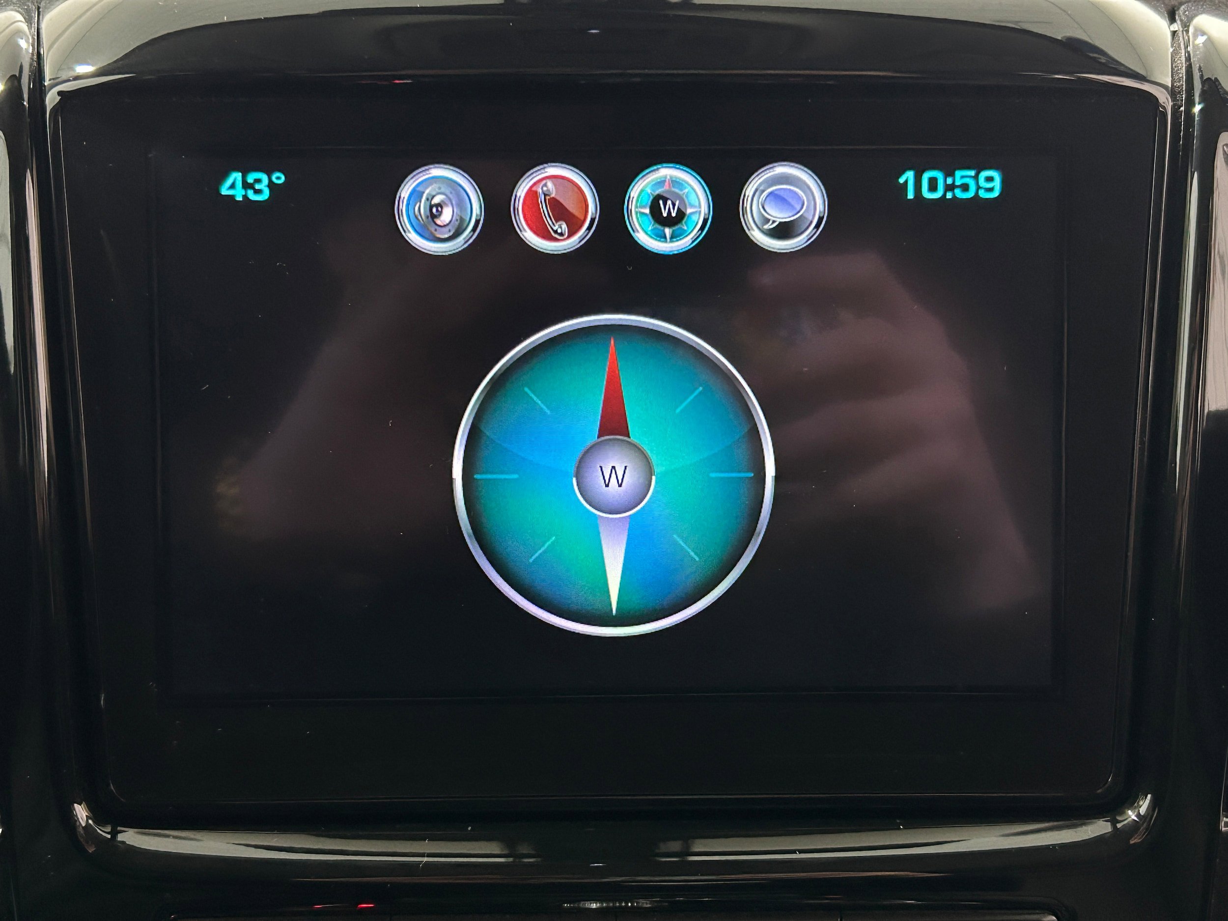 Used 2019 Chevrolet Traverse LT w/ LPO, Floor Liner Package image 7