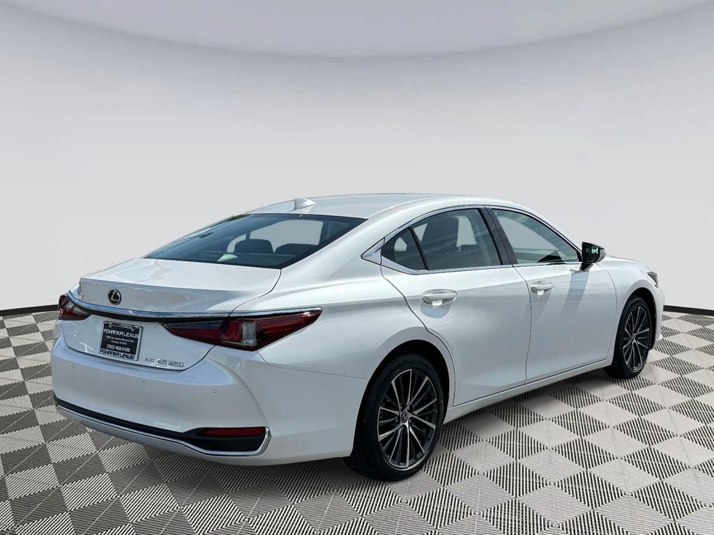 Used 2024 Lexus ES 250 w/ Premium Package AWD/4WD image 2