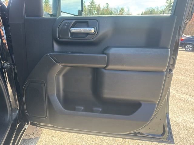 Used 2025 Chevrolet Silverado 2500 Custom w/ Custom Value Package AWD/4WD image 34