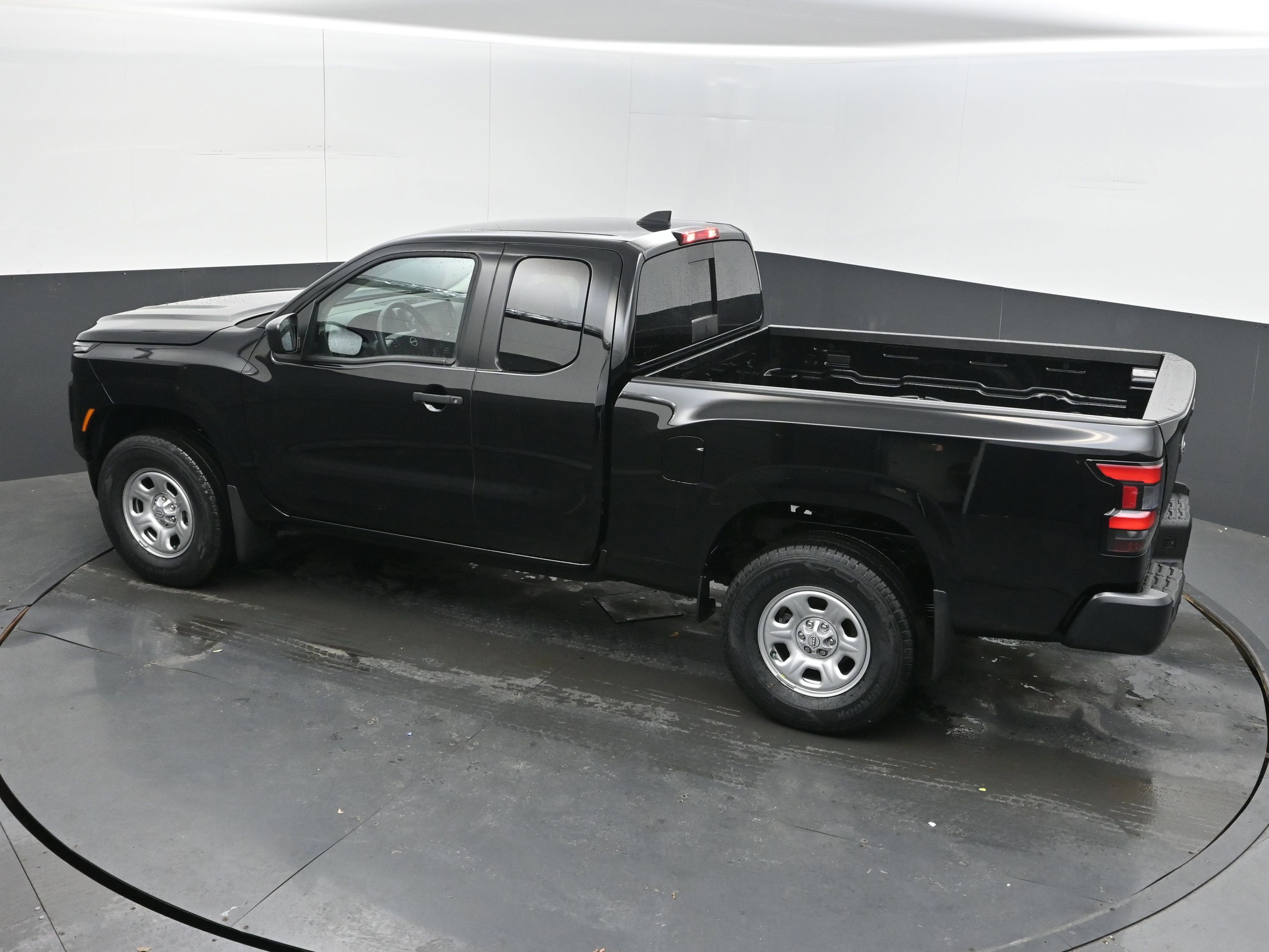 New 2026 Nissan Frontier S image 35