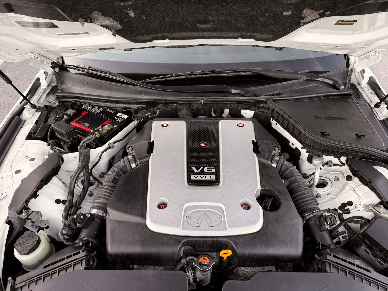 Used 2015 INFINITI Q50 AWD image 44