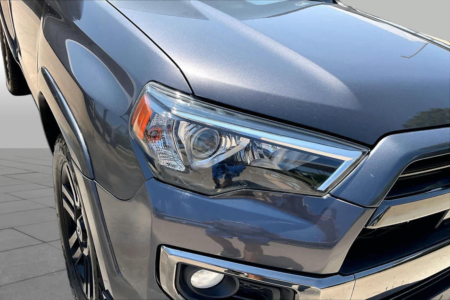 Used 2020 Toyota 4Runner Nightshade AWD/4WD image 26