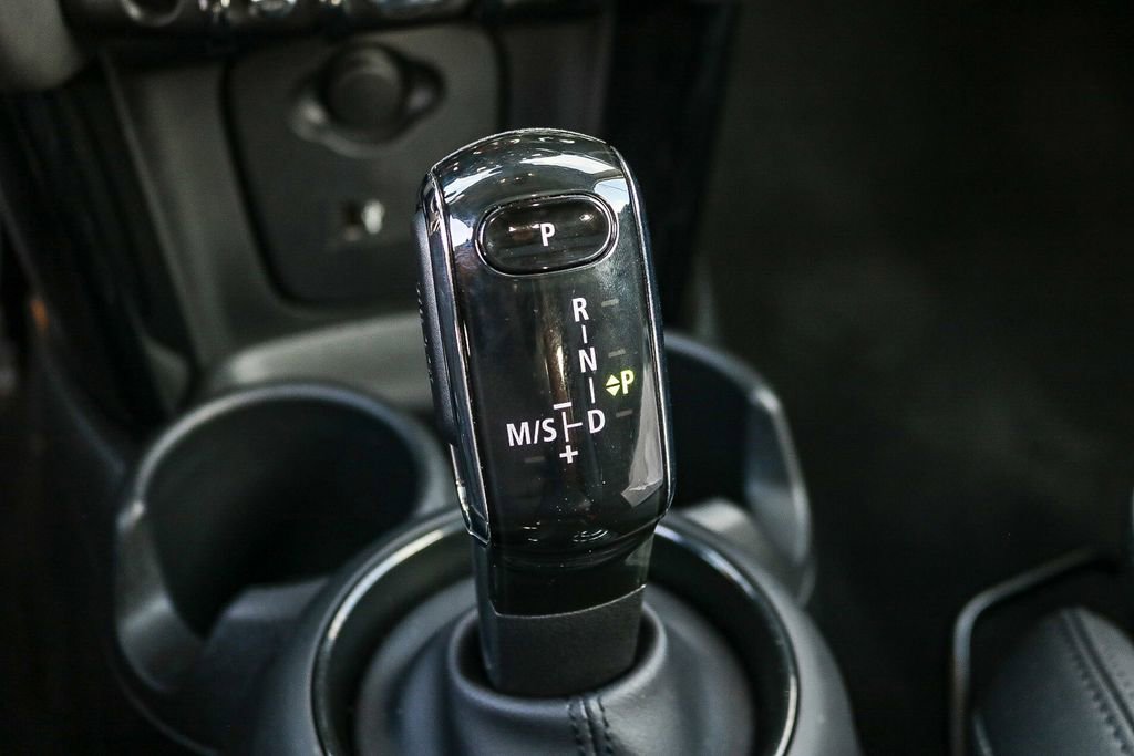 Used 2023 MINI Cooper S image 18