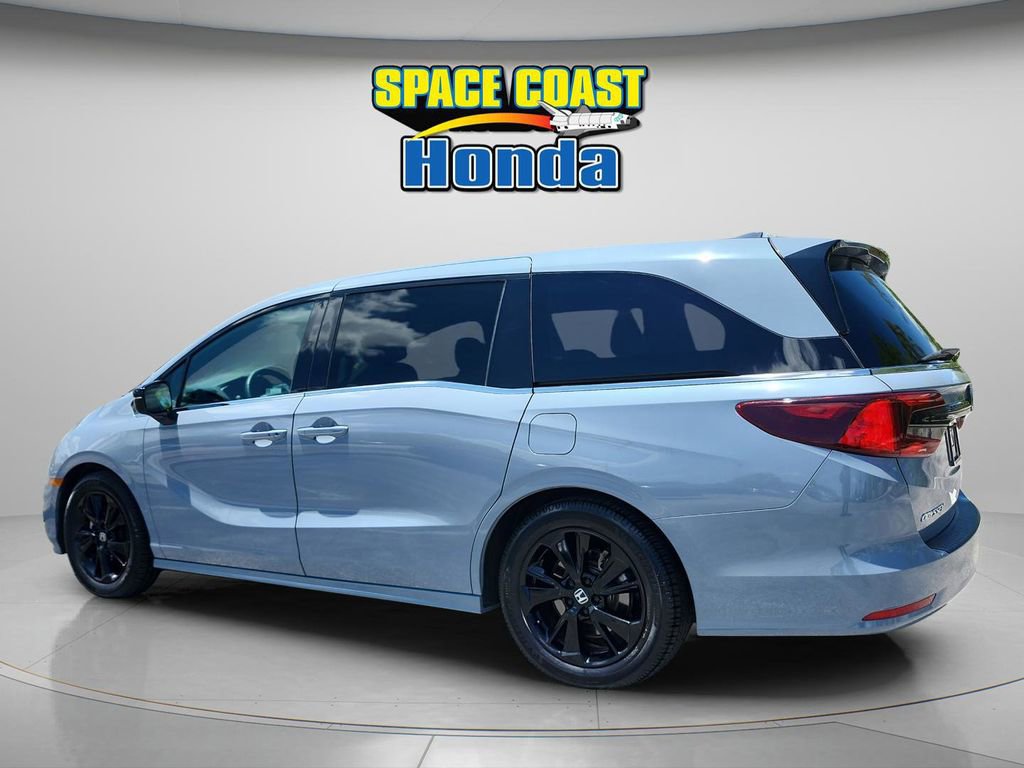 Certified 2023 Honda Odyssey Sport image 6
