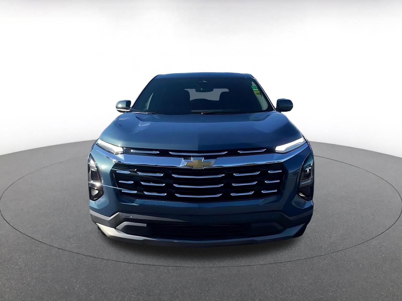 Used 2025 Chevrolet Equinox LT image 4