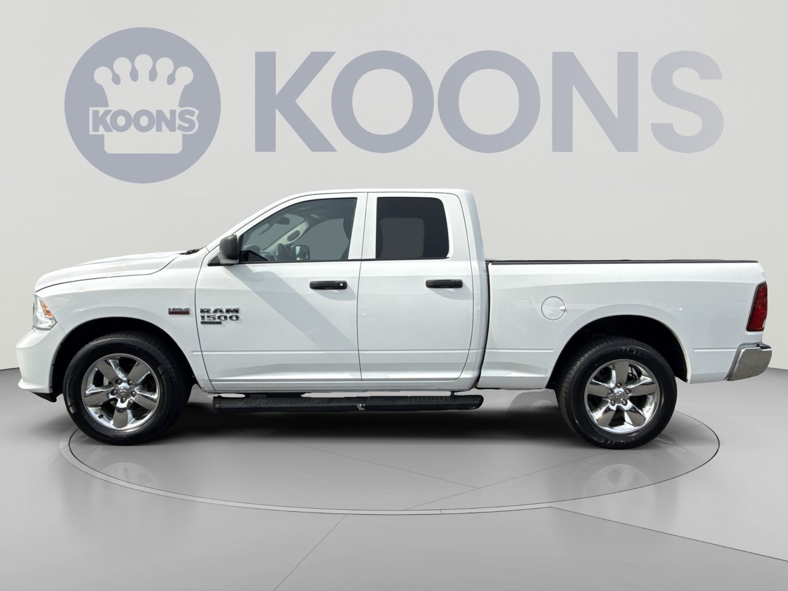 Used 2019 RAM 1500 Express AWD/4WD image 2