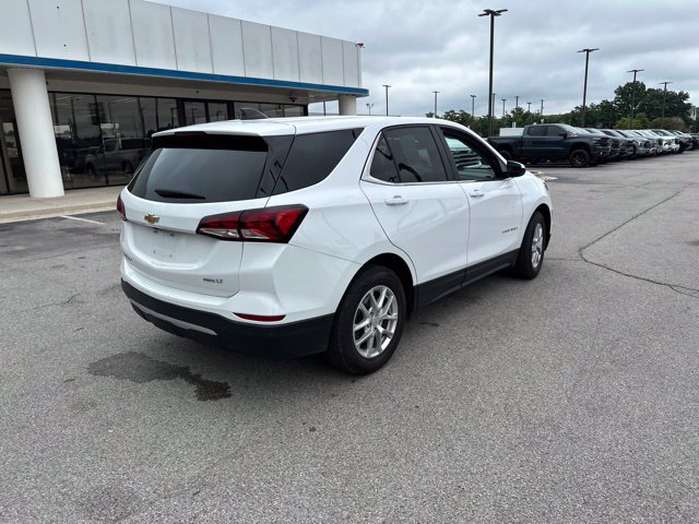 Used 2024 Chevrolet Equinox LT AWD/4WD image 3