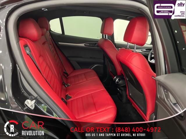 Used 2022 Alfa Romeo Stelvio Veloce image 42
