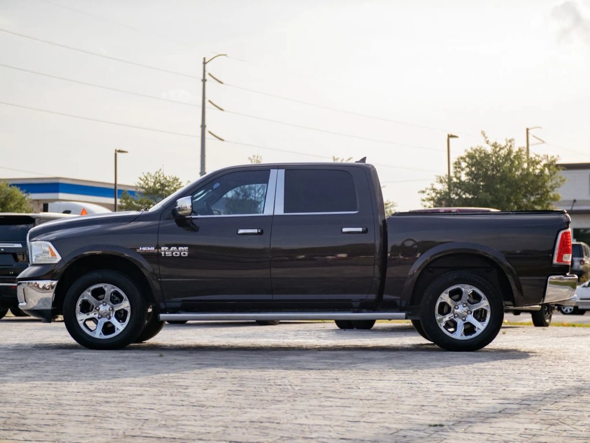 Used 2016 RAM 1500 Laramie w/ Convenience Group RWD image 9