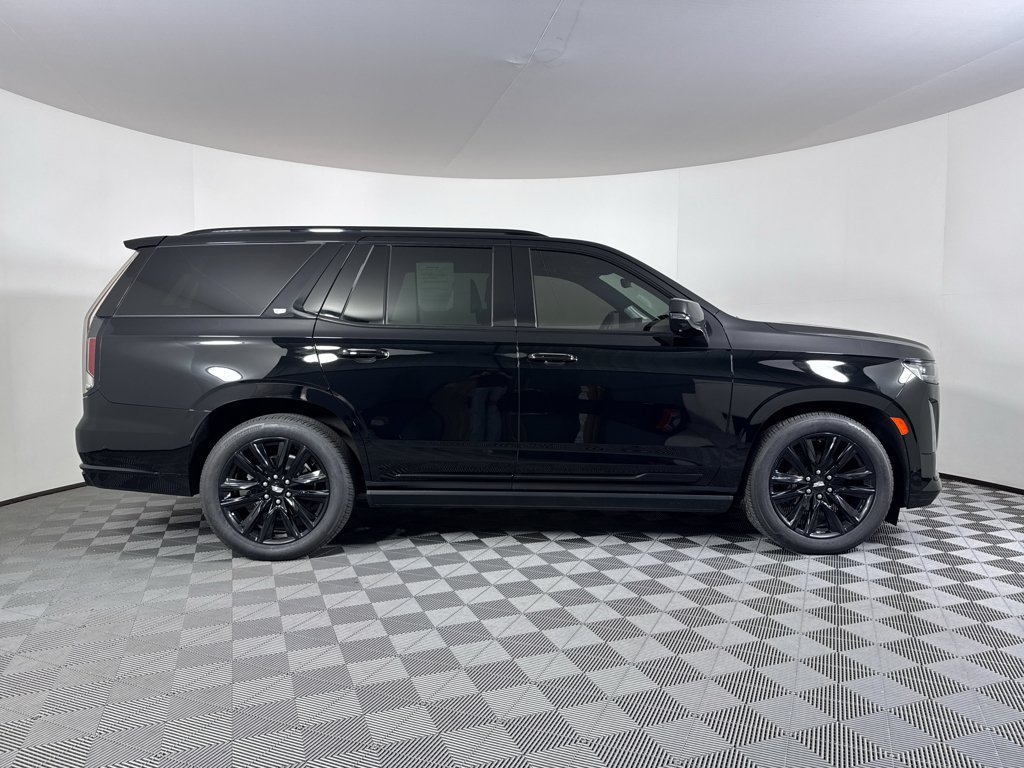 Used 2021 Cadillac Escalade Sport Platinum AWD/4WD image 13