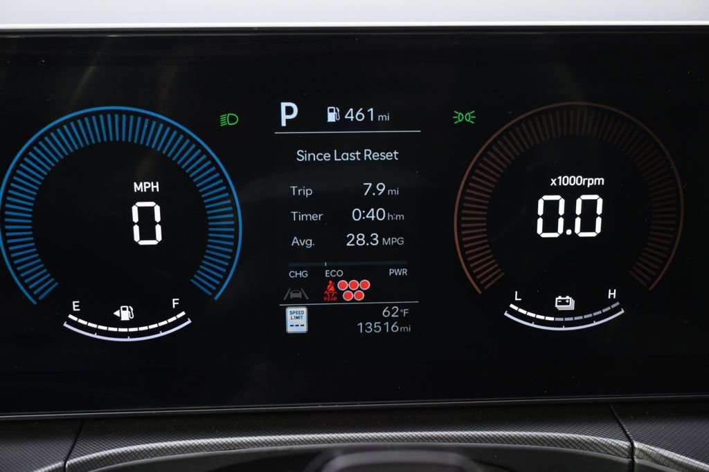 Used 2025 Hyundai Santa Fe SEL image 26