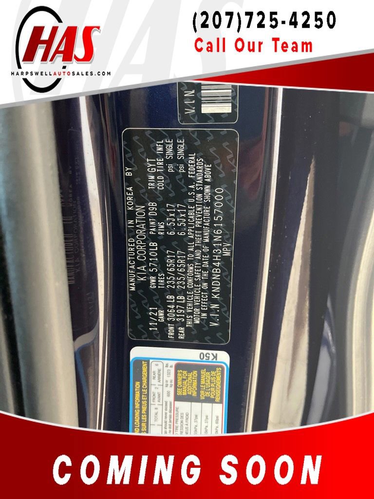 Used 2022 Kia Carnival LX image 18