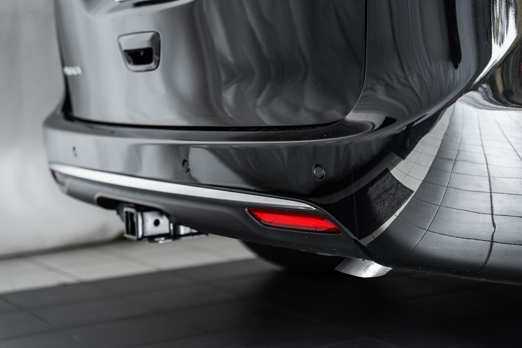 New 2026 Chrysler Pacifica Pinnacle image 6