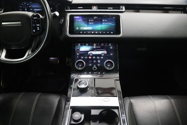 Used 2018 Land Rover Range Rover Velar R-Dynamic SE AWD/4WD image 37