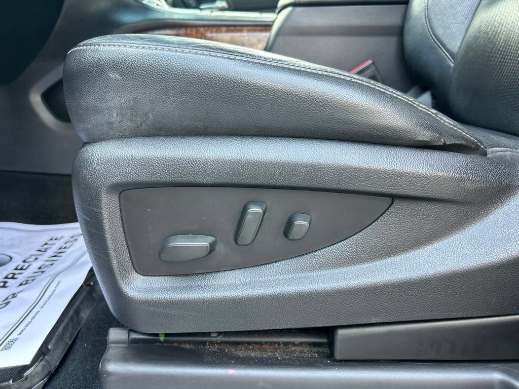 Used 2016 Chevrolet Tahoe LTZ AWD/4WD image 13