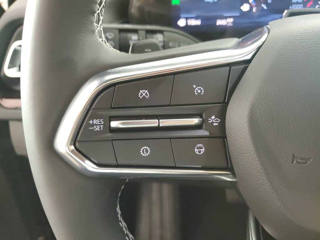 New 2026 Chevrolet Traverse Z71 w/ Enhanced Driving Package AWD/4WD image 25
