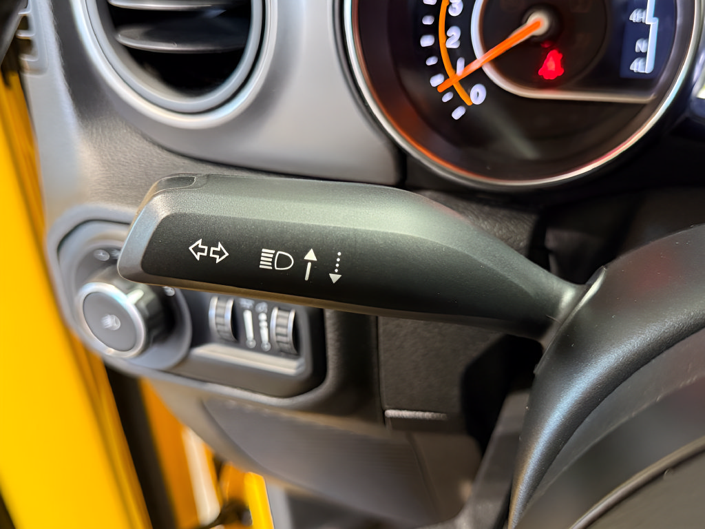 Used 2021 Jeep Wrangler Unlimited Sport AWD/4WD image 15