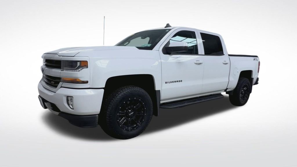 Used 2017 Chevrolet Silverado 1500 LT w/ All Star Edition image 4