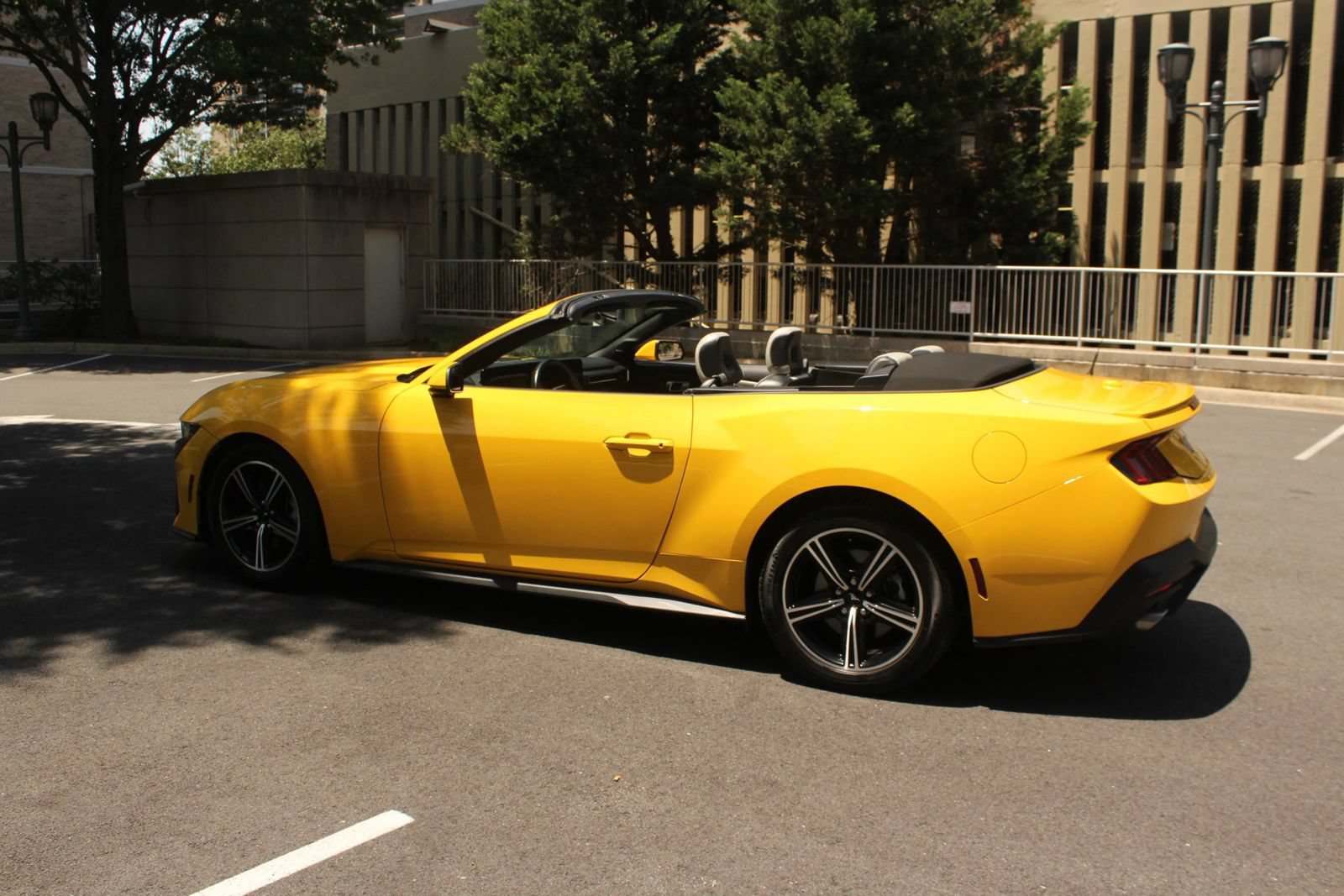 Used 2024 Ford Mustang Premium RWD image 9