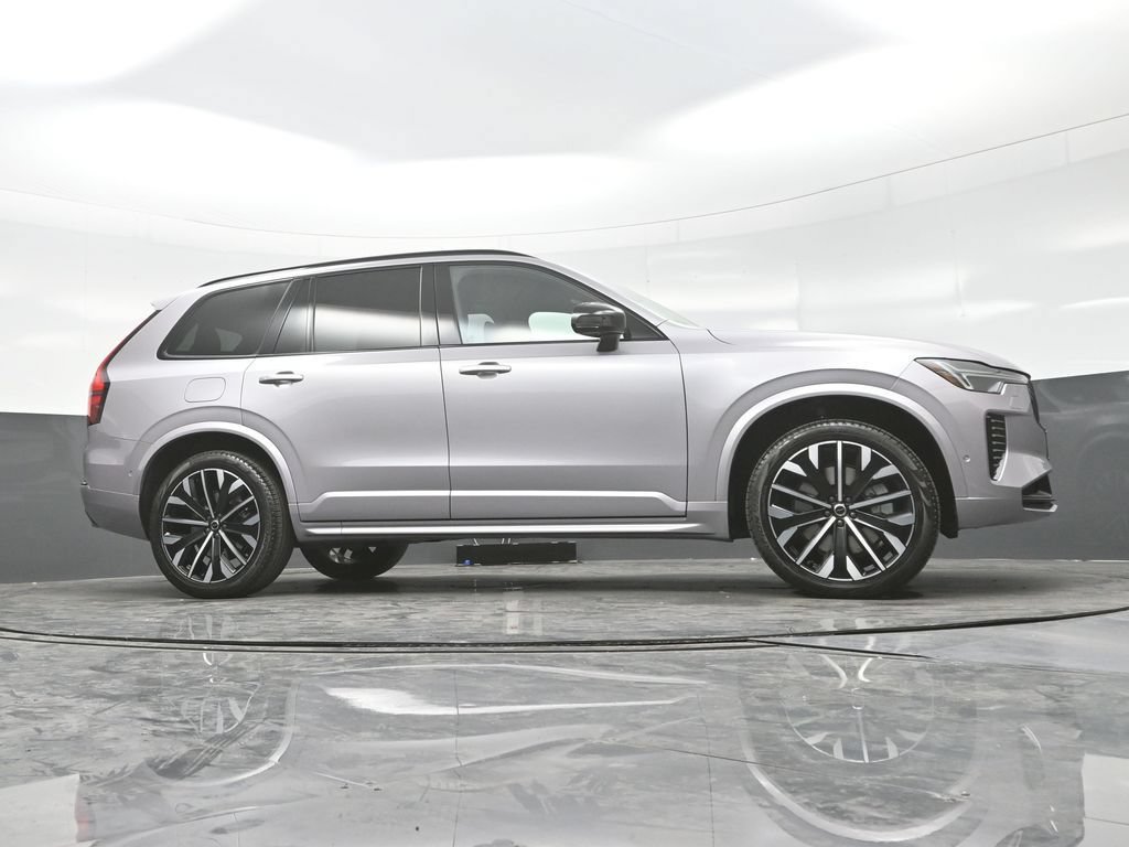 Used 2026 Volvo XC90 T8 Ultra AWD/4WD image 30