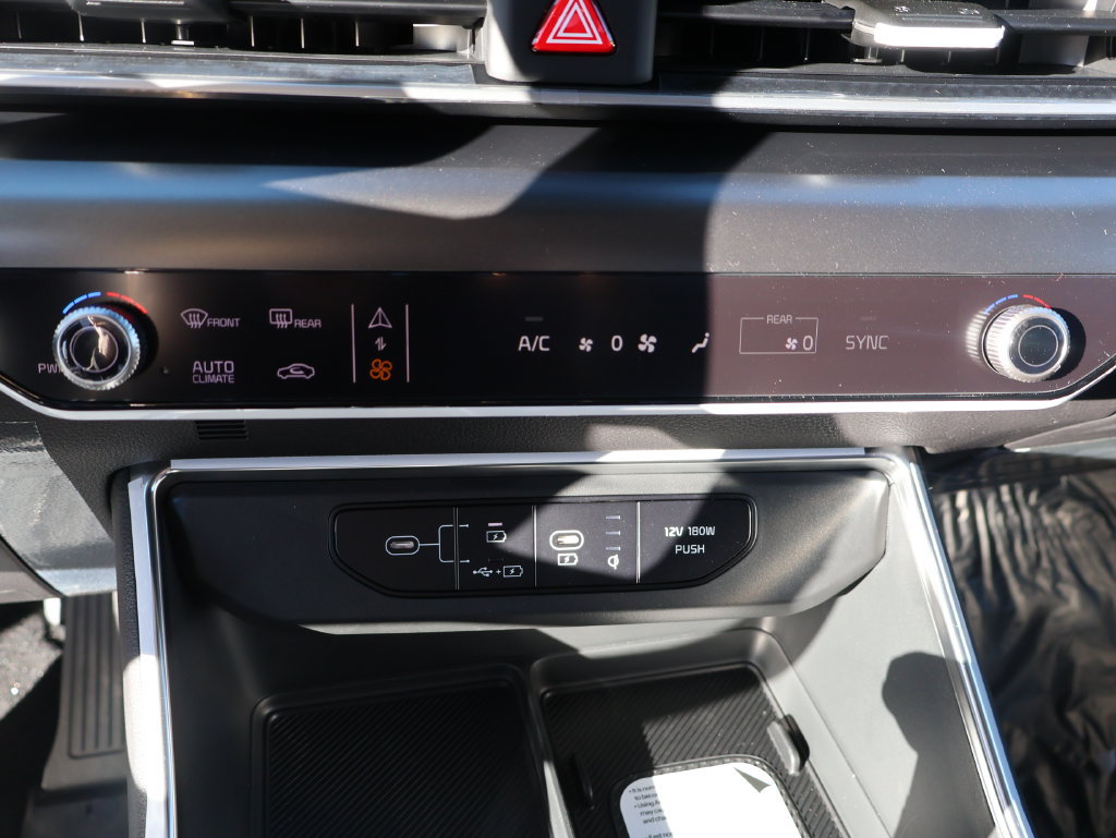 New 2027 Kia Carnival SX FWD image 27