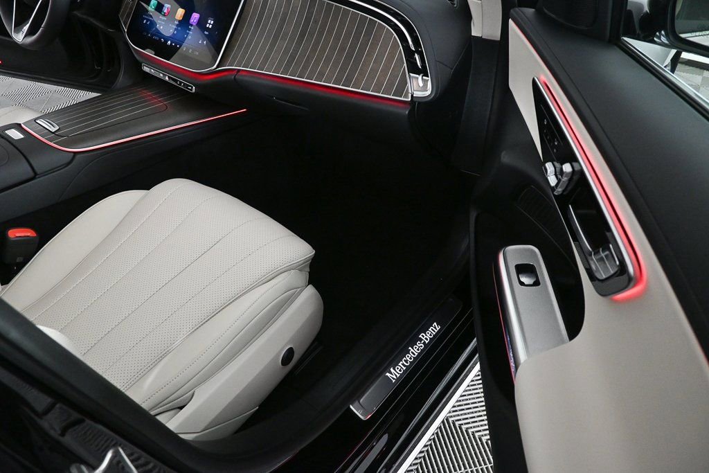 Certified 2025 Mercedes-Benz E 350 Sedan image 21