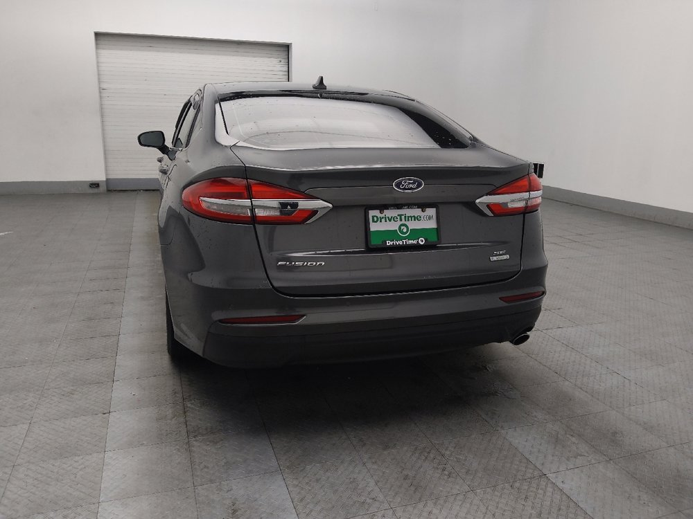 Used 2019 Ford Fusion SE image 6