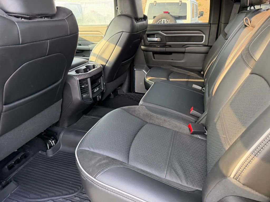 New 2026 RAM 2500 Laramie AWD/4WD image 11