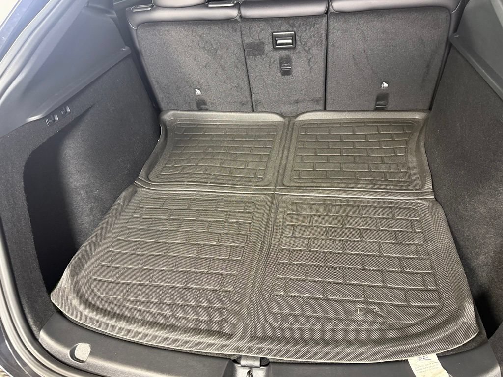 Used 2025 Tesla Model Y Long Range RWD image 32