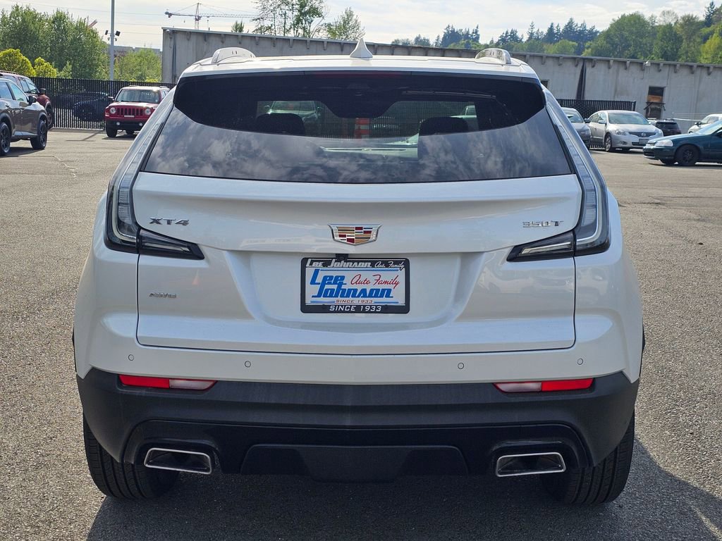 Used 2023 Cadillac XT4 Sport AWD/4WD image 6