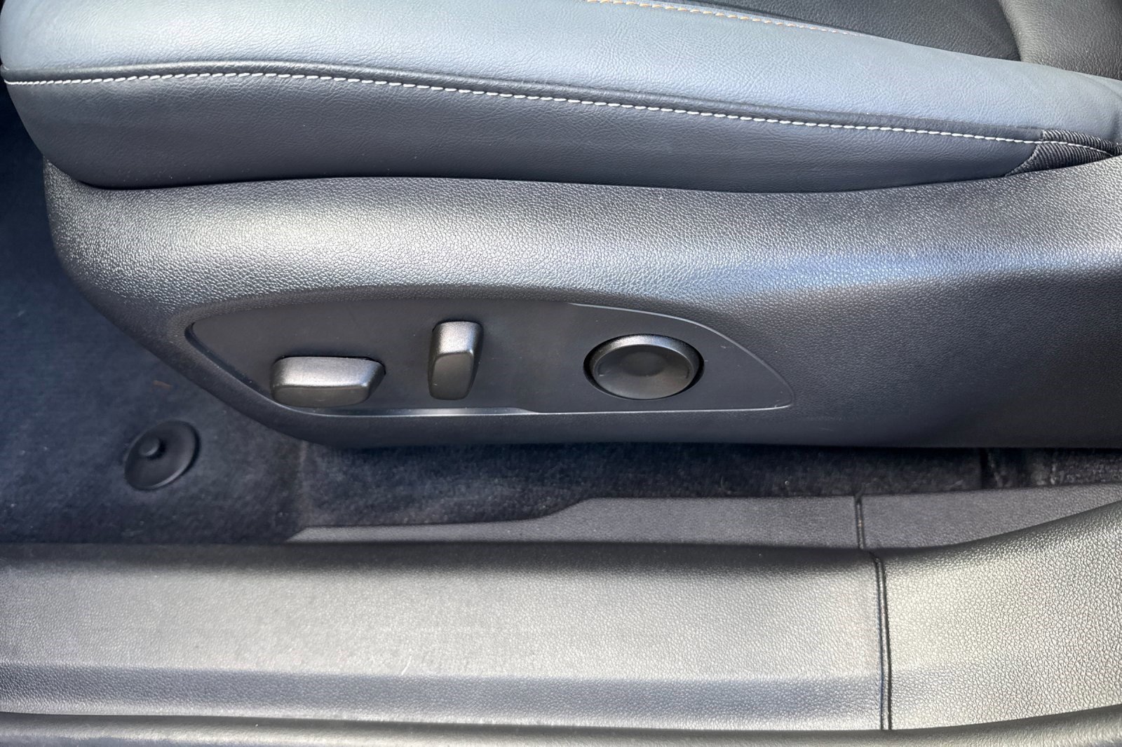 Certified 2024 Honda Prologue Touring image 14