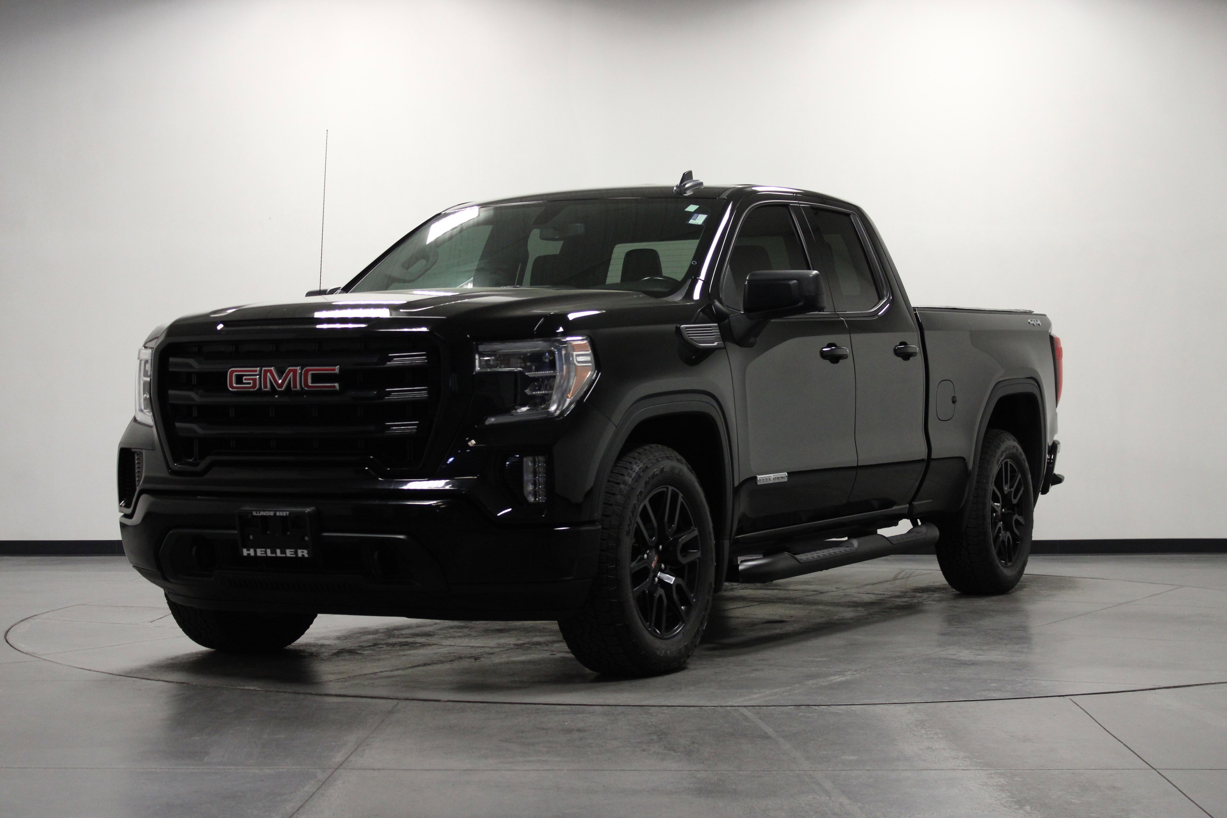 Used 2019 GMC Sierra 1500 Elevation w/ Elevation Value Package image 8