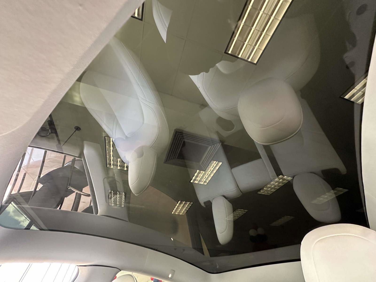 Used 2023 Tesla Model Y Long Range image 25