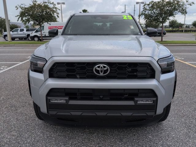 Certified 2025 Toyota 4Runner TRD Off-Road Premium AWD/4WD image 9