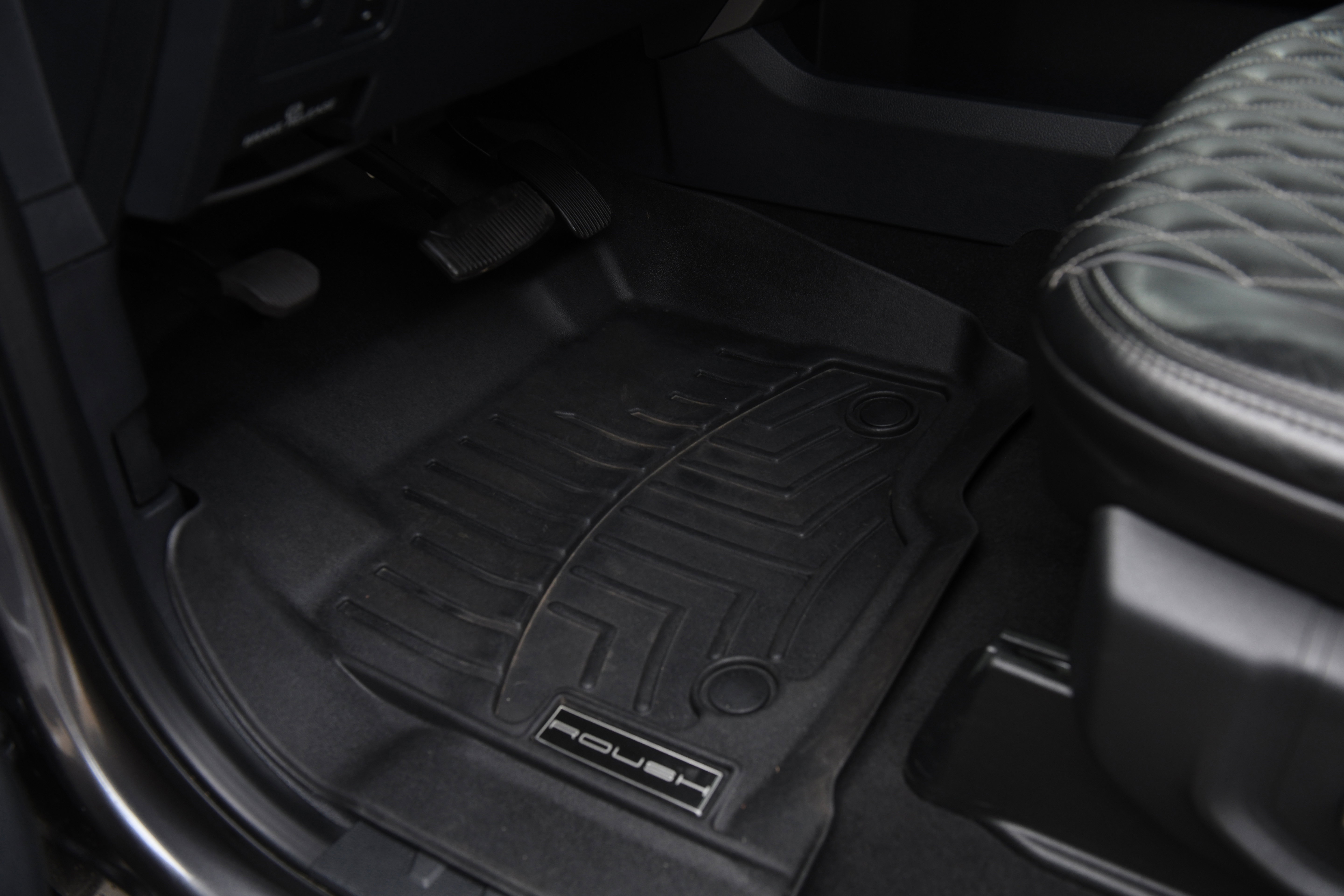 Used 2022 Ford F250 Lariat w/ Black Appearance Package image 27