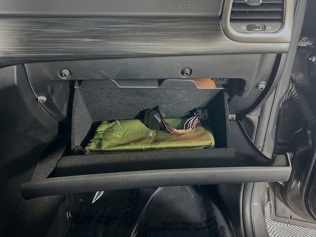 Used 2021 Jeep Grand Cherokee Laredo X image 30