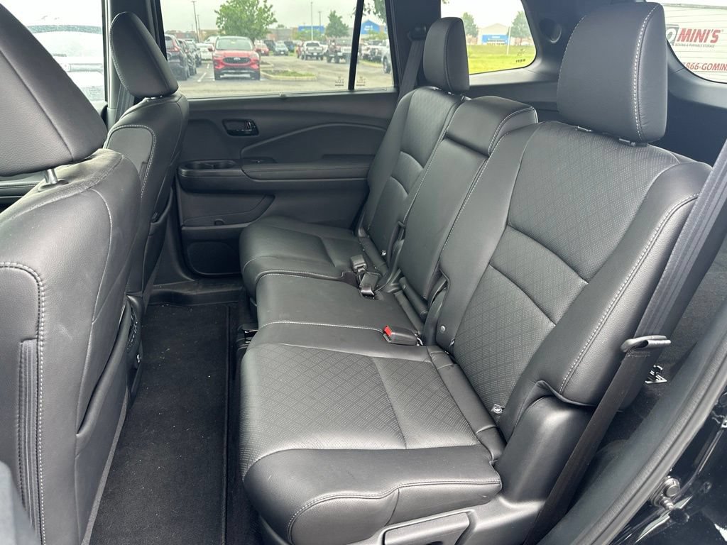 Used 2023 Honda Passport Elite image 14