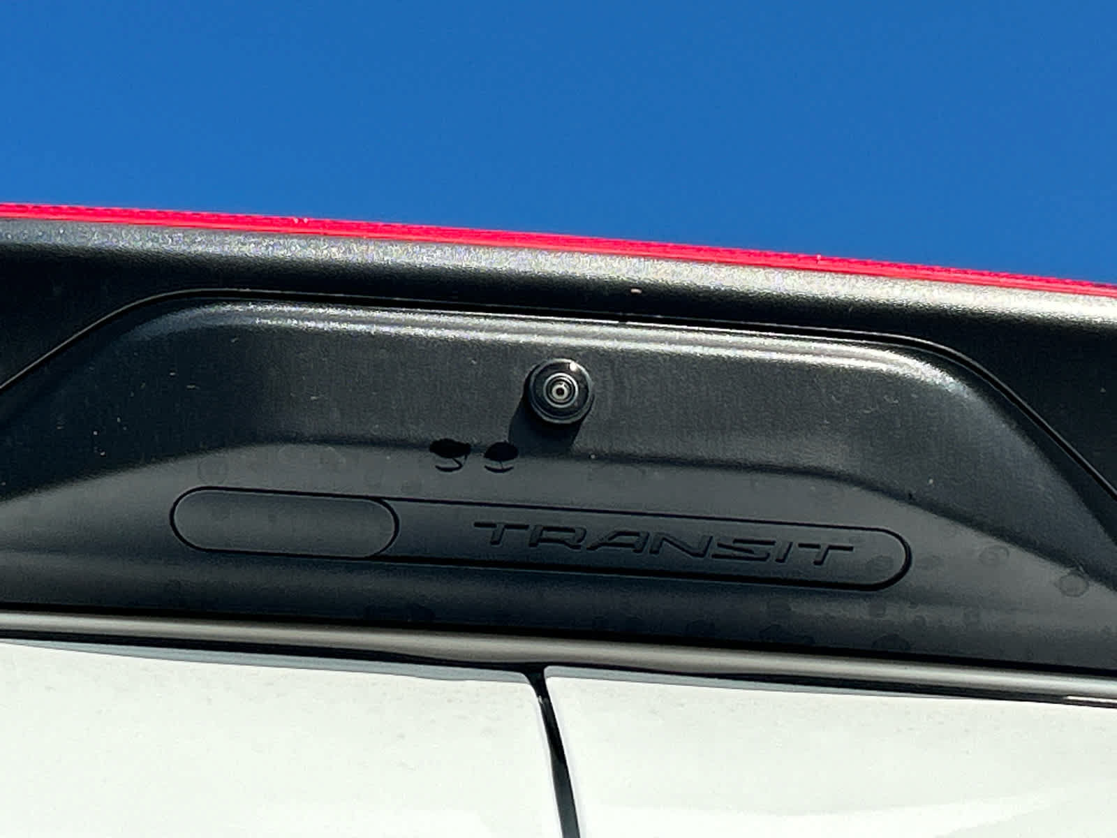New 2026 Ford Transit 250 148 Medium Roof w/ Load Area Protection Package RWD image 7