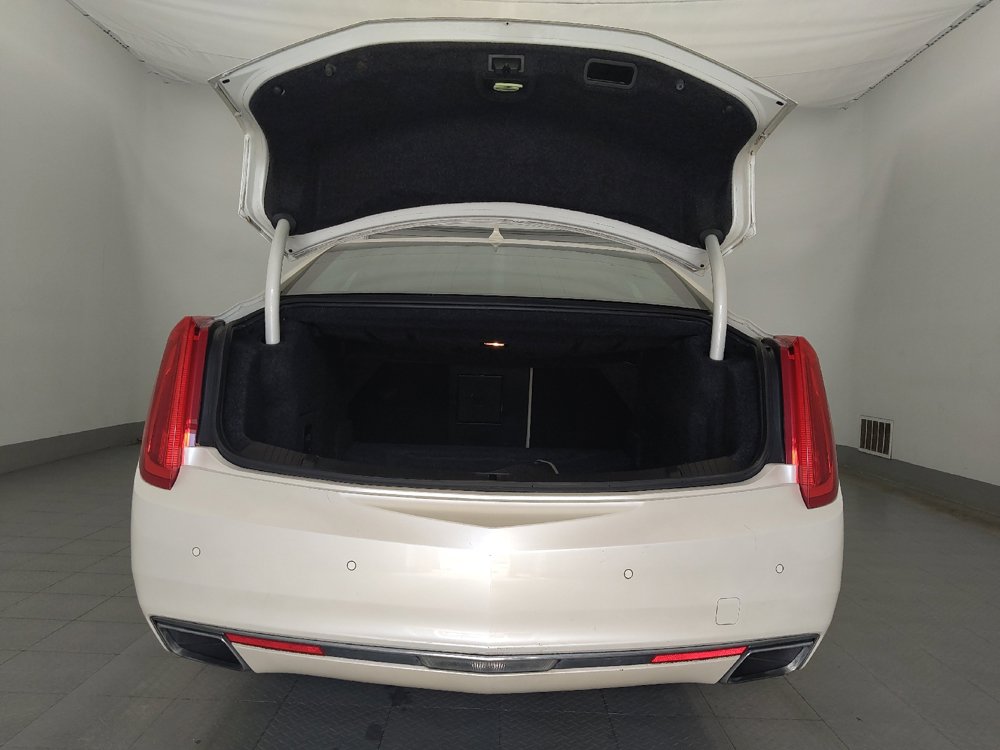 Used 2014 Cadillac XTS Luxury w/ Driver Awareness Package FWD image 29