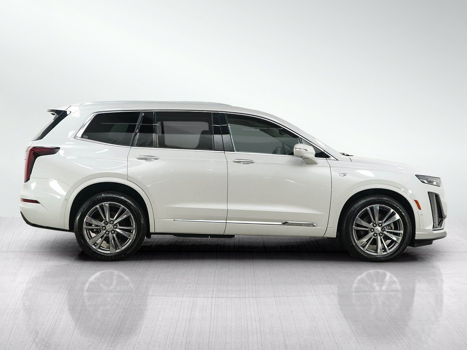 Used 2020 Cadillac XT6 Premium Luxury AWD/4WD image 6