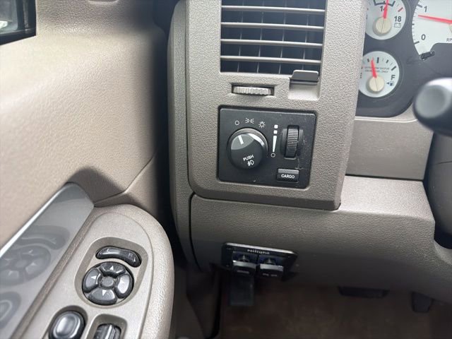 Used 2009 Dodge Ram 3500 Truck SLT image 32