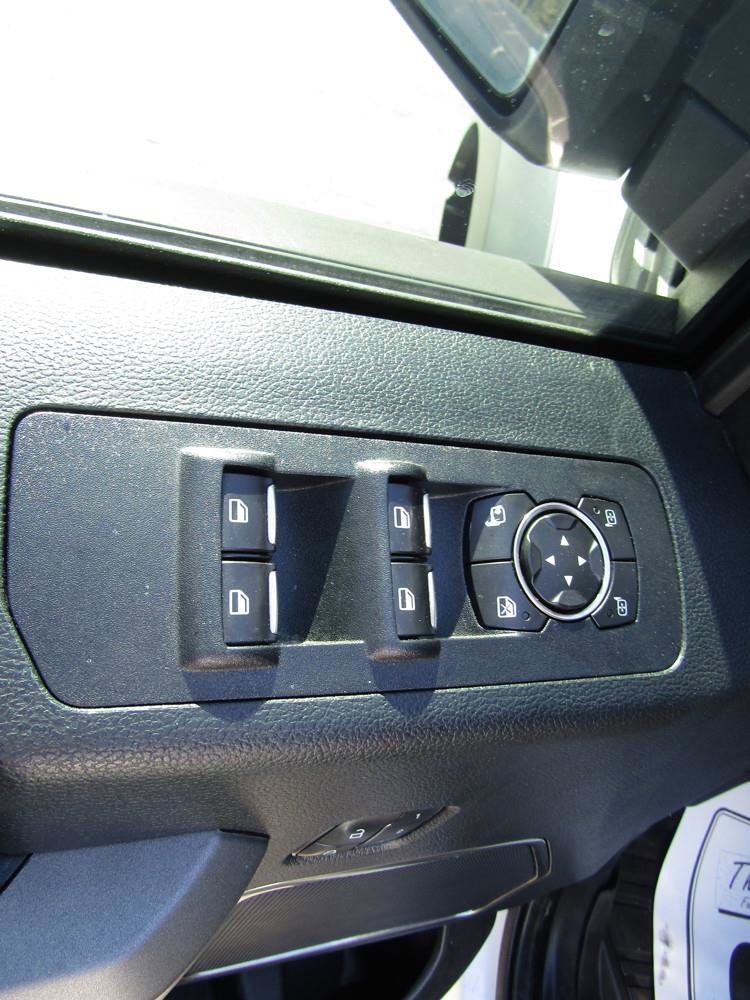 Used 2018 Ford F150 Raptor w/ Equipment Group 802A Luxury image 10