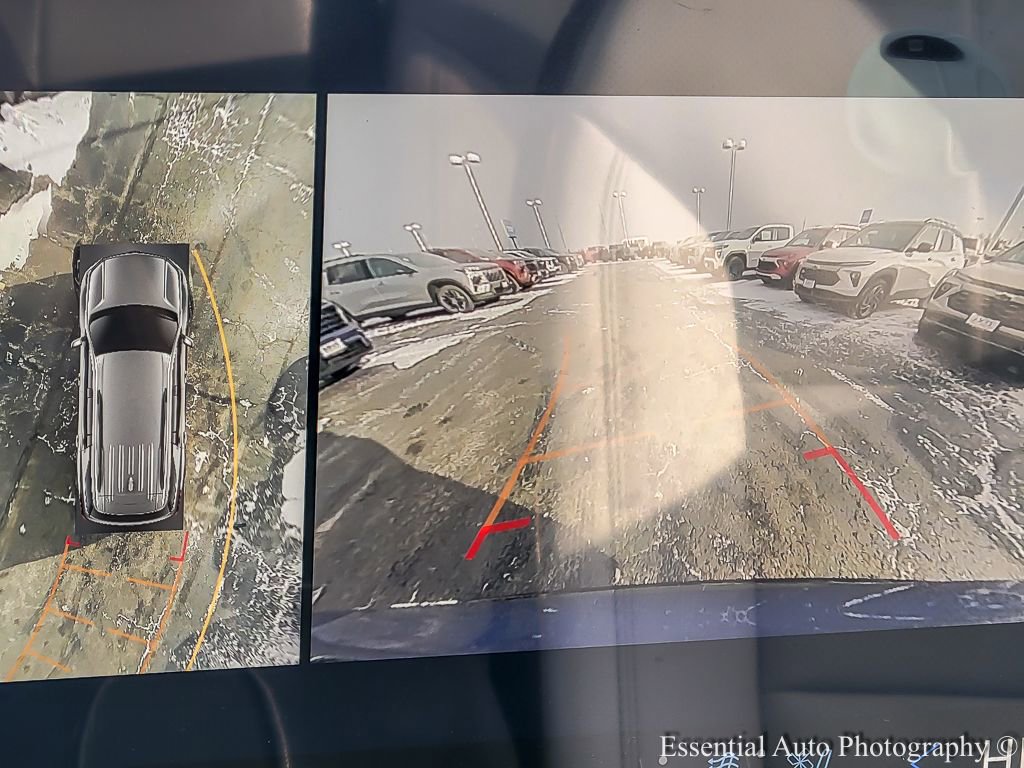 New 2026 Chevrolet Traverse High Country w/ LPO, Floor Liner Package image 16